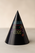 Czapeczka Imprezowa „Game On” – Motyw Gamingowy z Padami