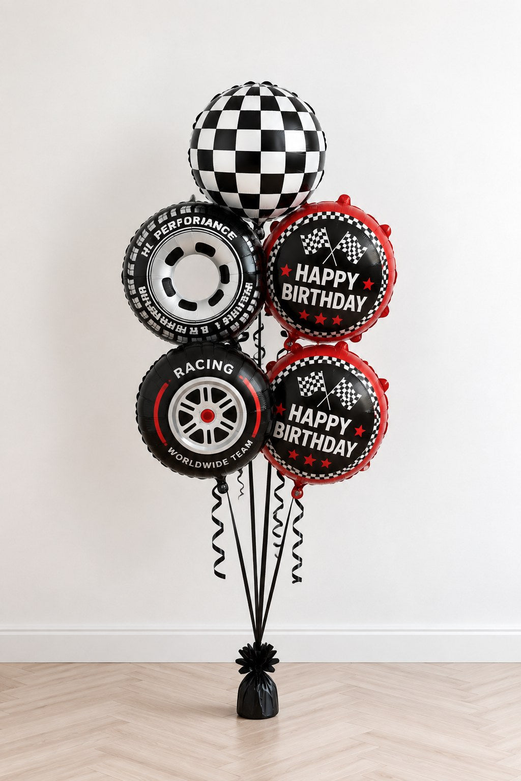 Bukiet balonów wyścigowy Happy Birthday z kołami i szachownicą 3D